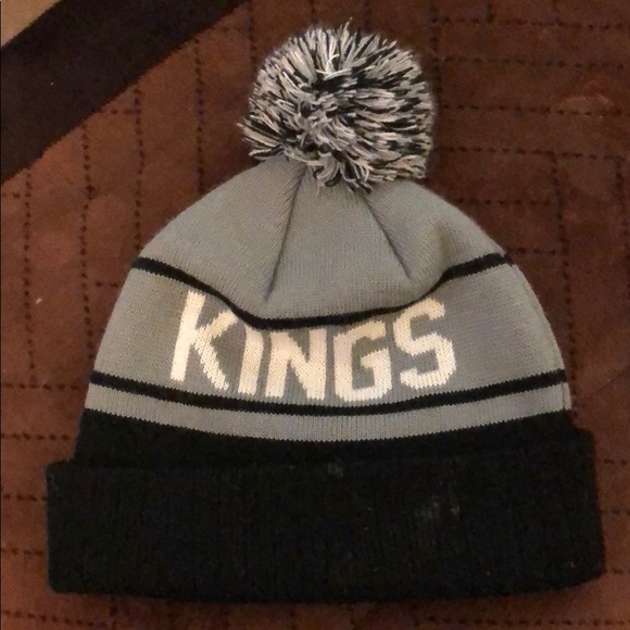 Los Angeles Kings beanie - Picture 2 of 2